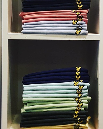 Alle kleuren weer verkrijgbaar. Basic T-shirt #lyleenscott